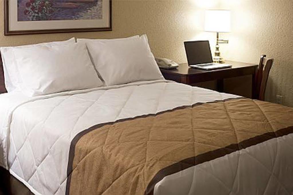 Extended Stay America Suites - Chicago - O'Hare - Allstate Arena Des Plaines Zewnętrze zdjęcie